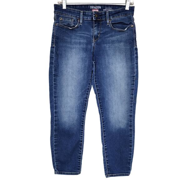 Levi's Size 28 Denim Denizen Capris - Picture 1 of 5